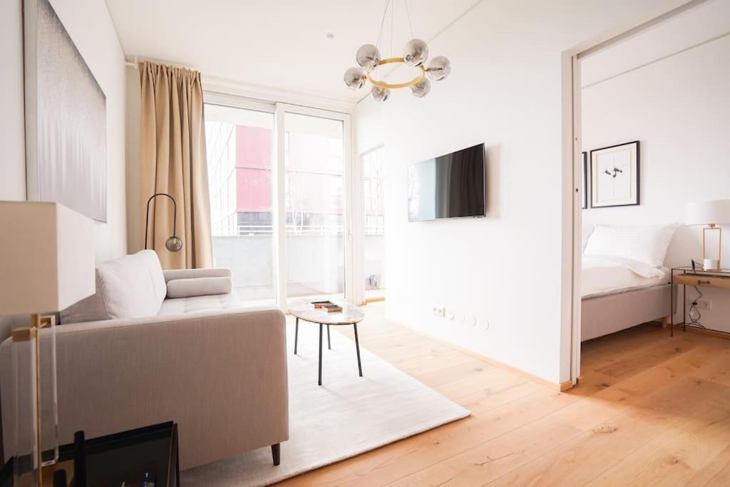Executive Suite W/ Rooftop Pool Wien Exteriör bild